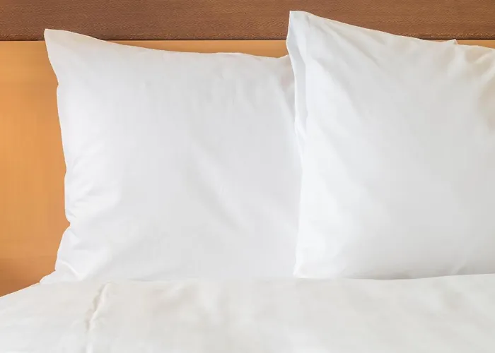 Staybridge - - Talking Stick By Ihg